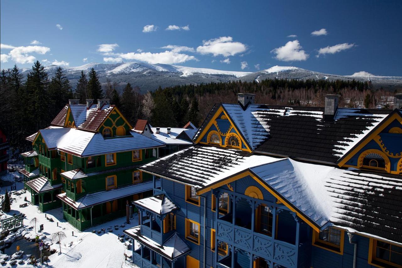 Norweska Dolina Luxury Resort ชกลาร์สกา ปอเรมบา ภายนอก รูปภาพ